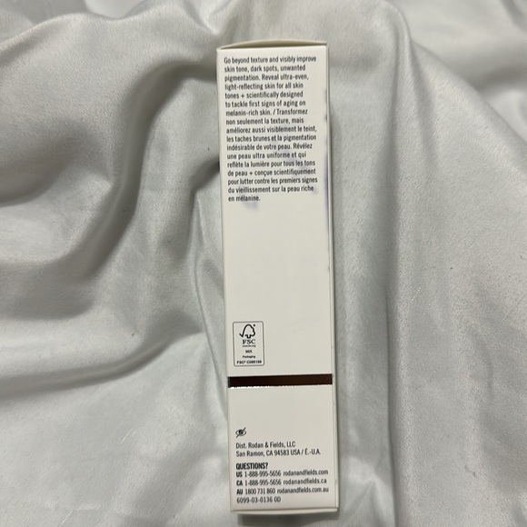 ✨NEW✨ Unopened Rodan + Fields Multi-Acid Enzyme Peel 🧖♀️🫧 - Picture 2 of 6